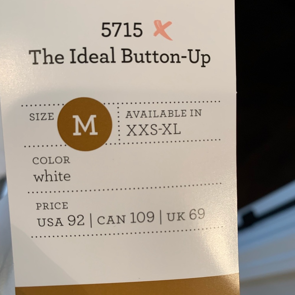 CAbi style #5715. The Ideal Button Up